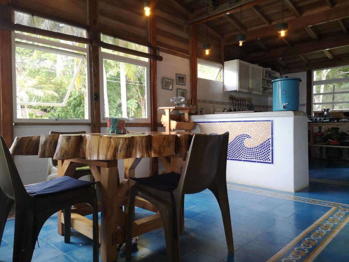 Cafe Del Mar Sapzurro Bed & Breakfast Exterior photo