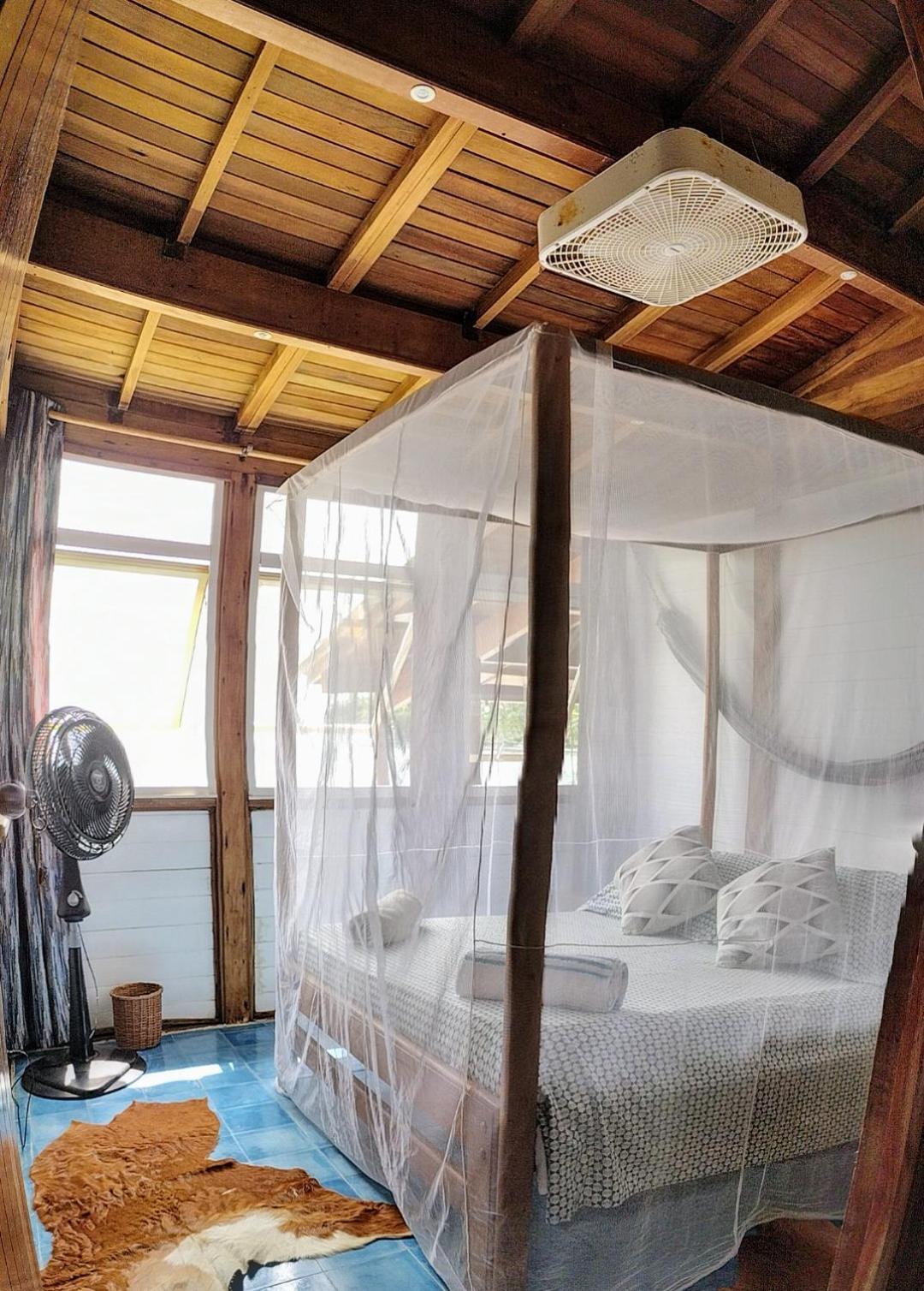 Cafe Del Mar Sapzurro Bed & Breakfast Exterior photo